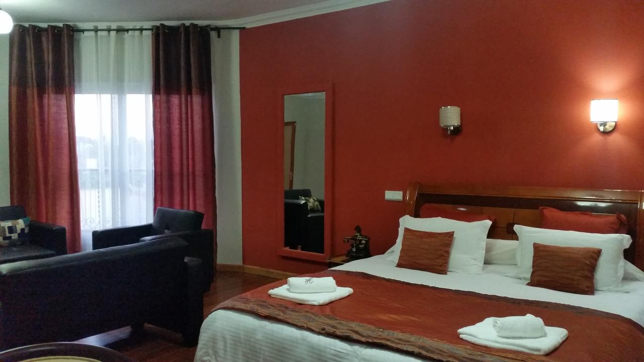 Anouk Hotel อันตานานารีโว ภายนอก รูปภาพ